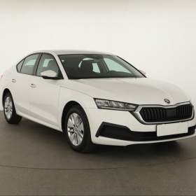 Škoda Octavia 1.5 TSI / 19412395
