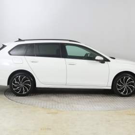 Foto inzerátu Volkswagen Golf 1.5 TSI