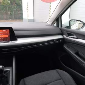 Foto inzerátu Volkswagen Golf 1.5 TSI