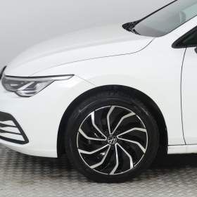 Foto inzerátu Volkswagen Golf 1.5 TSI