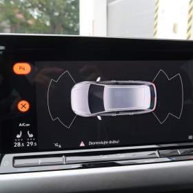 Foto inzerátu Volkswagen Golf 1.5 TSI