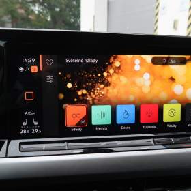 Foto inzerátu Volkswagen Golf 1.5 TSI