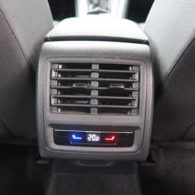 Foto inzerátu Volkswagen Golf 1.5 TSI