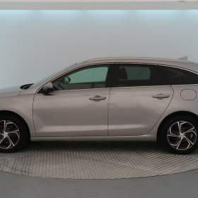 Foto inzerátu Hyundai i30 1.0 T-GDI