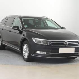 Volkswagen Passat 1.6 TDI / 19417742