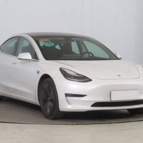 Tesla Model 3 Long Range 4WD 78kWh / 19419036
