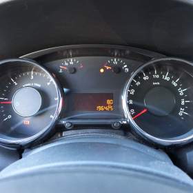 Peugeot 5008 1.6 HDi / 19419056