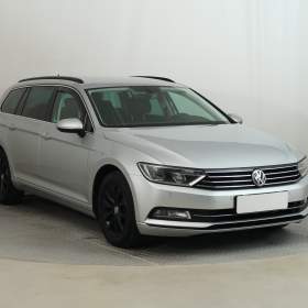 Volkswagen Passat 2.0 TDI / 19419102