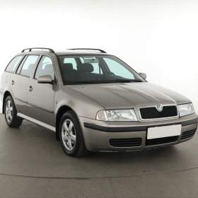 Škoda Octavia 1.6 / 19419851