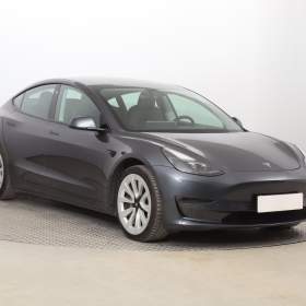 Tesla Model 3 Long Range 4WD 74kWh / 19421114