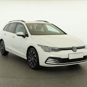 Volkswagen Golf 1.0 TSI / 19421118