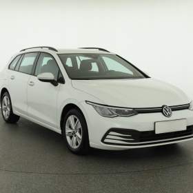 Volkswagen Golf 1.0 TSI / 19421119