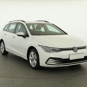 Volkswagen Golf 1.0 TSI / 19421130
