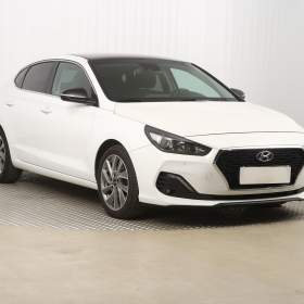 Hyundai i30 Fastback 1.4 T- GDI / 19421171