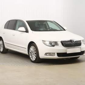 Škoda Superb 2.0 TDI / 19421665