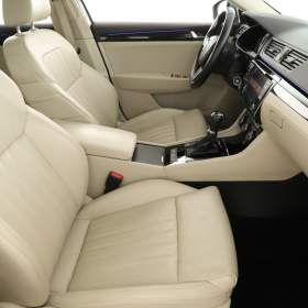 Foto inzerátu Škoda Superb 2.0 TSI