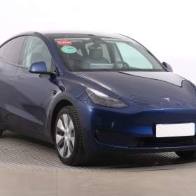 Tesla Model Y Long Range AWD 79kWh / 19431188