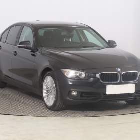 BMW Řada 3 318 i / 19431640