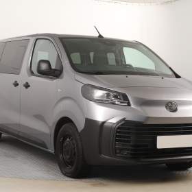 Toyota ProAce Verso 2.0 D- 4D / 19432338