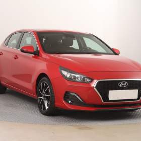 Hyundai i30 Fastback 1.4 T- GDI / 19434673