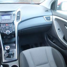 Hyundai i30 1.6 GDI / 19437301