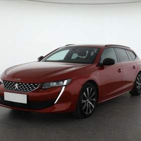 Foto inzerátu Peugeot 508 Hybrid 225