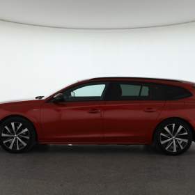 Foto inzerátu Peugeot 508 Hybrid 225