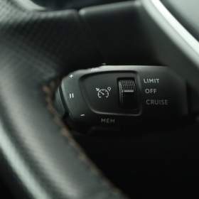 Foto inzerátu Peugeot 508 Hybrid 225