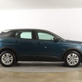Foto inzerátu Peugeot 3008 1.5 BlueHDi