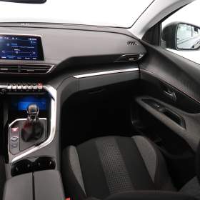 Foto inzerátu Peugeot 3008 1.5 BlueHDi