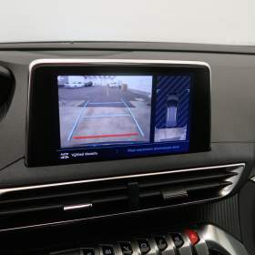Foto inzerátu Peugeot 3008 1.5 BlueHDi