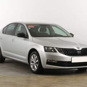 Škoda Octavia 1.5 TSI / 19484804
