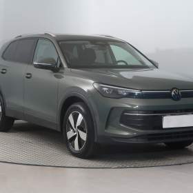 Volkswagen Tiguan 1.5 eHybrid / 19485171
