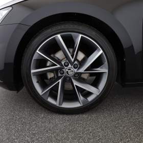 Foto inzerátu Škoda Superb 2.0 TDI