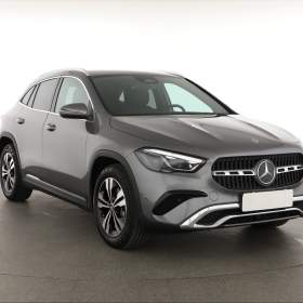 Mercedes- Benz GLA GLA 200 / 19485256