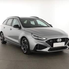 Hyundai i30 1.5 T- GDI MHEV 48V / 19485275