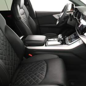Foto inzerátu Audi Q8 50 TDI
