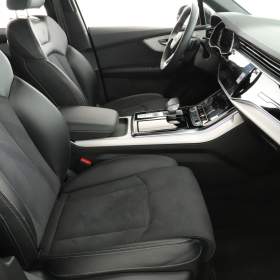 Foto inzerátu Audi Q7 50 TDI