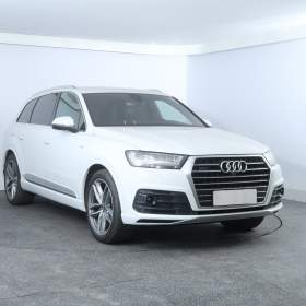 Audi Q7 50 TDI / 19486506
