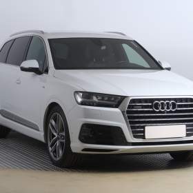 Audi Q7 50 TDI / 19486506
