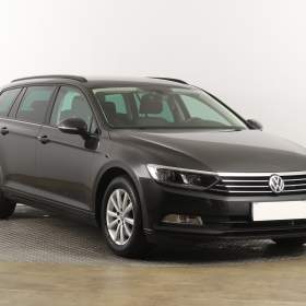 Volkswagen Passat 2.0 TDI / 19486507