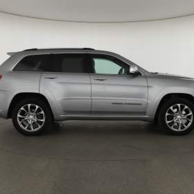 Foto inzerátu Jeep Grand Cherokee 3.0 CRD