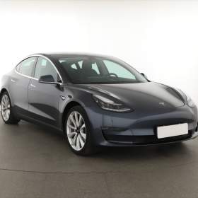 Tesla Model 3 Long Range 4WD 78kWh / 19486598