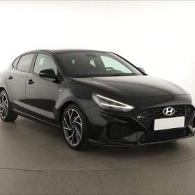 Hyundai i30 Fastback 1.5 T- GDI MHEV / 19486802