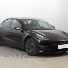 Tesla Model 3 Long Range 4WD 82kWh / 19486818