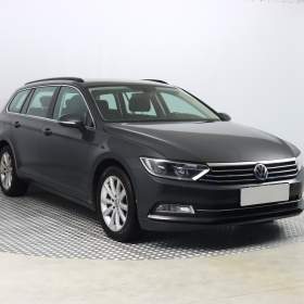 Foto inzerátu Volkswagen Passat 2.0 TDI