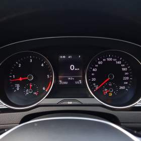 Foto inzerátu Volkswagen Passat 2.0 TDI