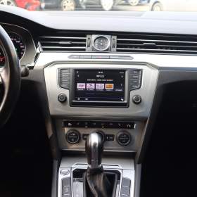 Foto inzerátu Volkswagen Passat 2.0 TDI