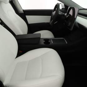 Tesla Model 3 Long Range 4WD 74kWh / 19487511