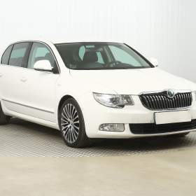 Škoda Superb 2.0 TDI / 19487642